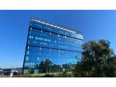 rez-de-chaussée de bureau dans un emplacement de premier ch