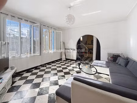 appartement 4 pièce(s) 119 m2