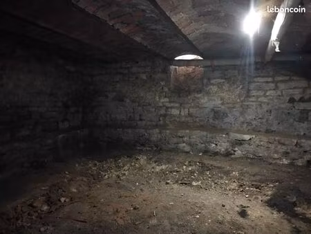 cave 44m² chalon-sur-saône