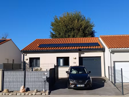 villa récente de plain-pied sur 3 faces