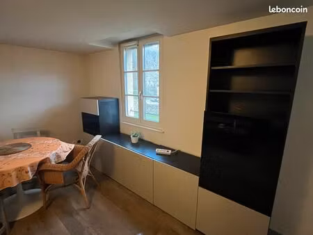 grand 2 pièces au coeur de sedan