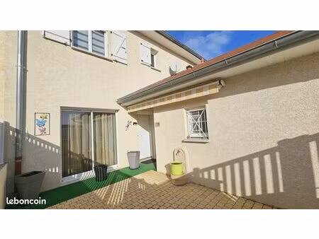 maison 4 pièces 89 m²