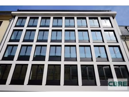 à louer bureau 1 002 25 m² – 46 103 € |luxembourg-gare