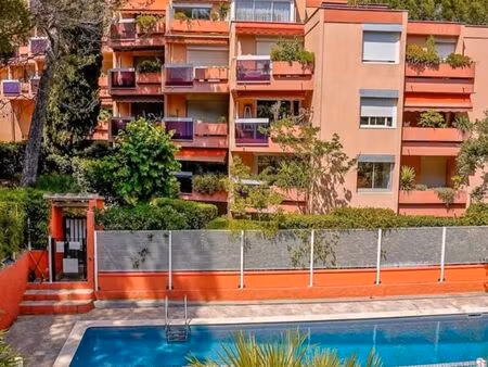 location studio meublé