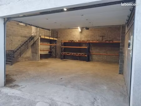 local/depot/entrepot