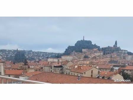 appartement centre de puy avec garage et cave