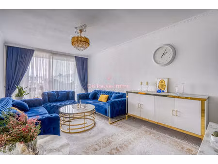 appartement t4 avec balcon  terrasse et garage à cenon