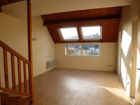 location duplex 3 pièces 68 m² à pontoise (95000)  995 €