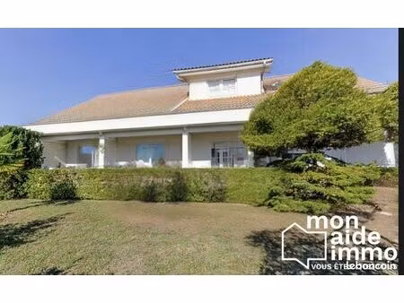 immeuble 172 m² mont-de-marsan