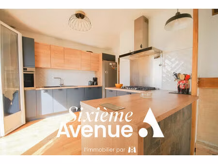 maison de charme dans quartier prisé à saint-priest (proche du fort)