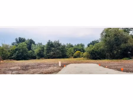 vente terrain 790 m² à mios (33380)  200 000 €