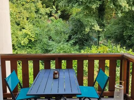 location t3 très bien situé avec garage fermé