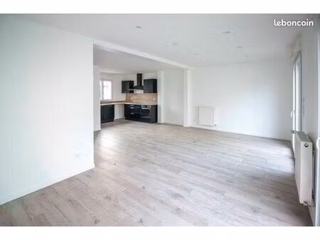 maison 4 pièces 82 m²