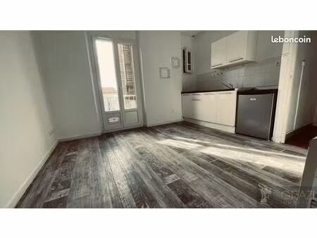 studio 1 pièce 16 m²