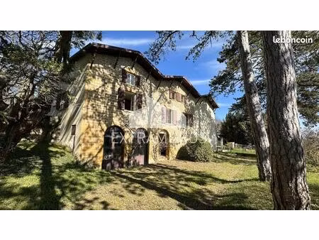 maison 7 pièces 185 m²