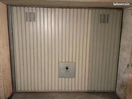 garage box fermé - boulevard napoleon iii  nice 06200