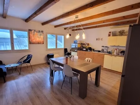 vente locaux professionnels à saint-genis-pouilly (01630)  645 000 €