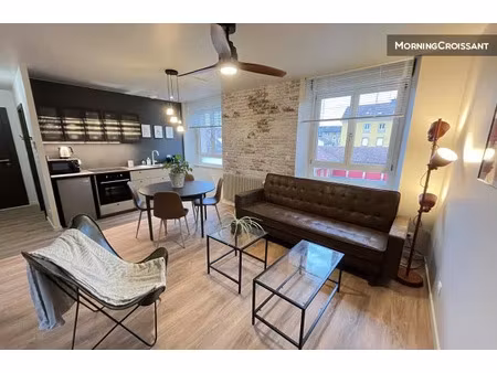 location meublée appartement 3 pièces 47 m² à belfort (90000)  1 500 €