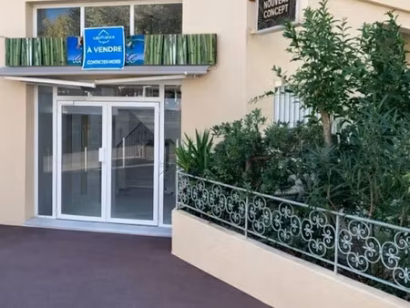 vente locaux professionnels 147 m² à antibes (06600)  481 500 €