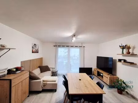 location appartement 2 pièces meublé à cholet (49300) : à louer 2 pièces meublé / 53m² cho