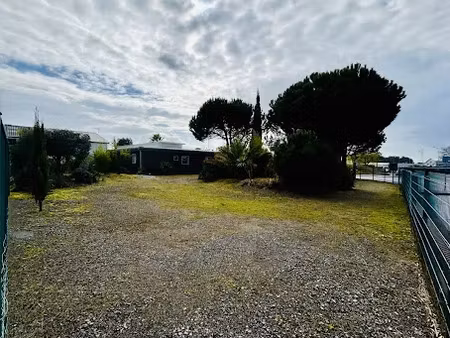 vente locaux professionnels 13074 m² à gujan-mestras (33470)  7 150 000 €