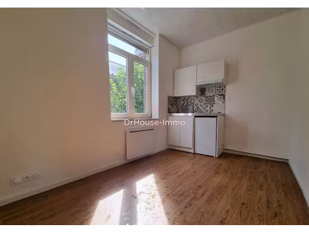 location appartement 1 pièce 13.8 m² à bailleul (59270)  323 €