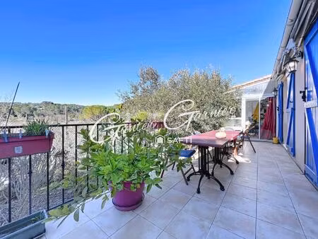 maison plain-pied - 3 chambres - studio indépendant - vue dégagée