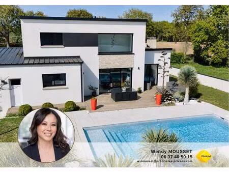 magnifique villa contemporaine avec piscine à 3 minutes de la plage
