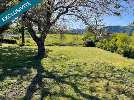 terrain constructible plat avec vue dégagée