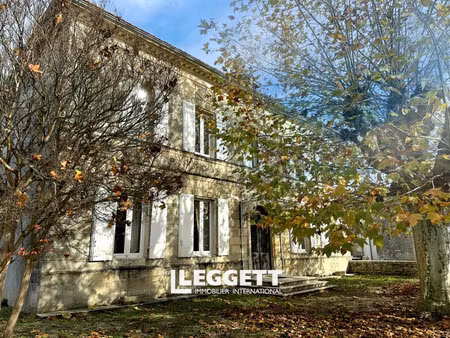 maison 9 pièce(s)  lesparre-médoc