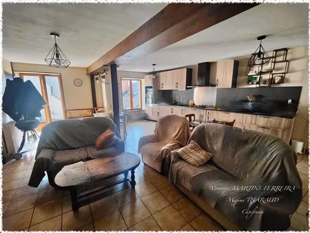 location duplex 7 pièces 147 m² à mehun-sur-yèvre (18500)  770 €