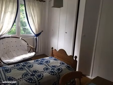 chambre 1 pièce 12 m²