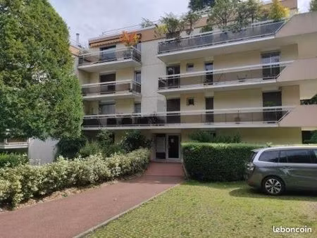 appartement 2 pièces 69 m²