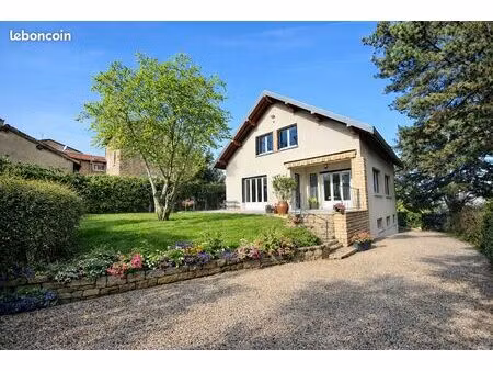 maison individuelle saint germain au mont d'or - refaite à neuf