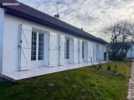 charmante maison meublée 95m2 avec jardin 500m2 - 2 chambres - troyes