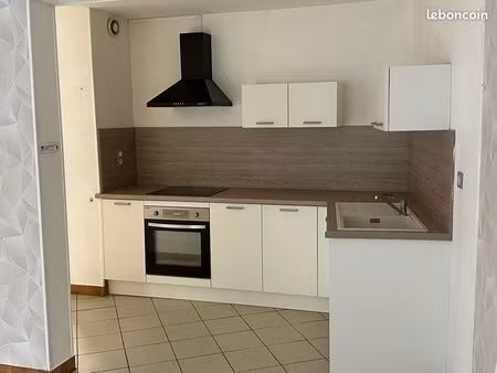 loue très bel appartement à deux pas du centre ville de verdun