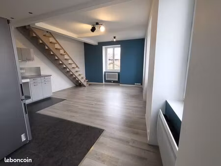 location appartement t3 cœur bois d’oingt