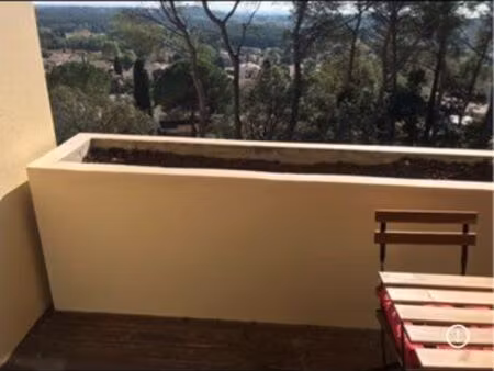 studio clapiers 30m2 terrasse