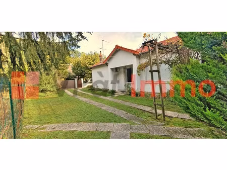 location appartement 2 pièces 73.05 m² à saint-rémy-lès-chevreuse (78470)  1 250 €