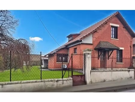 maison de ville 5 pieces - laon