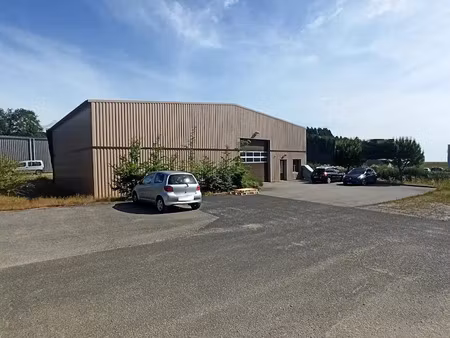 location locaux professionnels 0 pièces 318 m² à isle (87170)  2 400 €