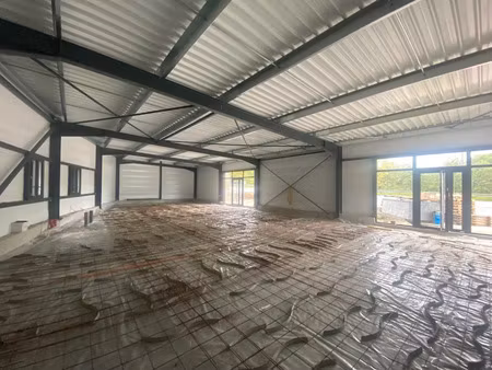 location locaux professionnels 198 m² à limoges (87000)  2 400 €