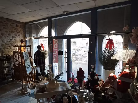 location locaux professionnels 94 m² à limoges (87000)  1 200 €