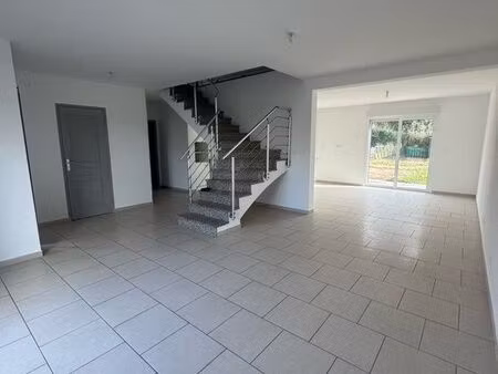 maison 5 pièces 136m2