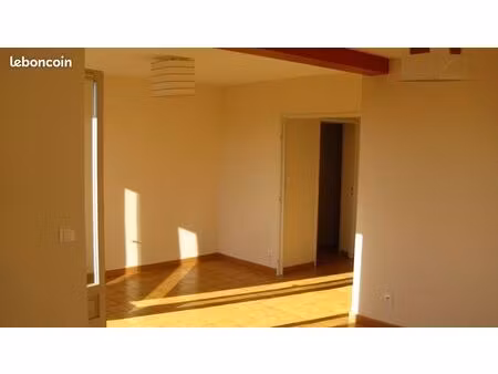 appartement ensoleillé quartier calme proche du centre