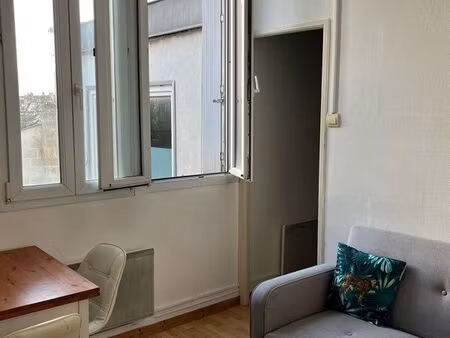 agréable t2 gambetta loyer 764