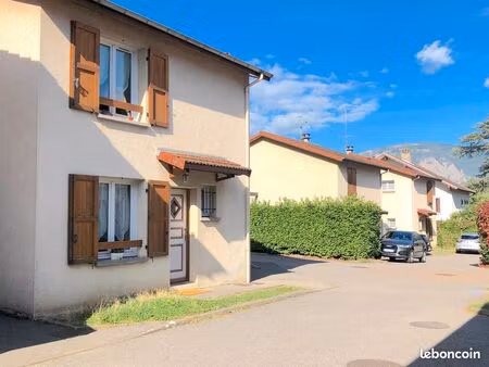gieres centre village - maison 4p+c 85m2  avec garage