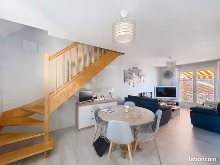 location maison non meublée 2 chambrese