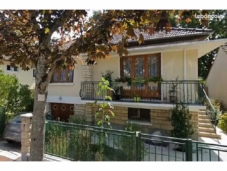 appartement f2 meublé  faible loyer  en échange de taches d’aide à domicile pour personnes