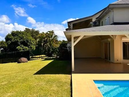 location maison petit bourg